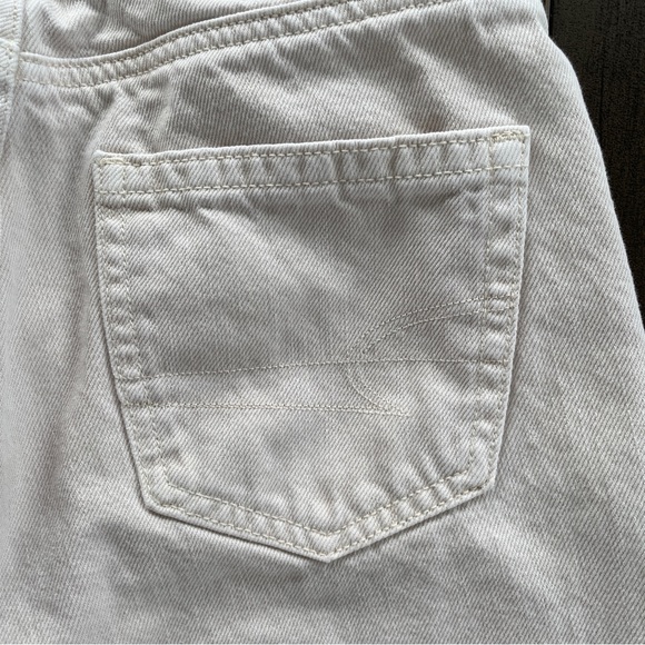 AMERICAN EAGLE OUTFITTERS HIGH-WAISTED STRAIGHT JEAN!! - Picture 12 of 15